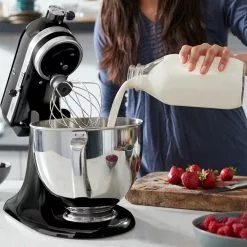 KitchenAid - Artisan Küchenmaschine 5KSM185PS - Onyx Schwarz 8 KitchenAid - Artisan Küchenmaschine 5KSM185PS - Onyx Schwarz -ISOLIERPLATTEN 33544 Kuechenmaschine 3