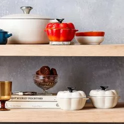 Le Creuset - Kürbisteller Aus Steinzeug - Meringue -ISOLIERPLATTEN 45884 Kleiner Kuerbisteller 5